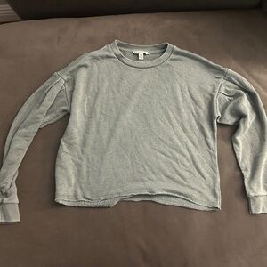 American Eagle green long sleeve sweater